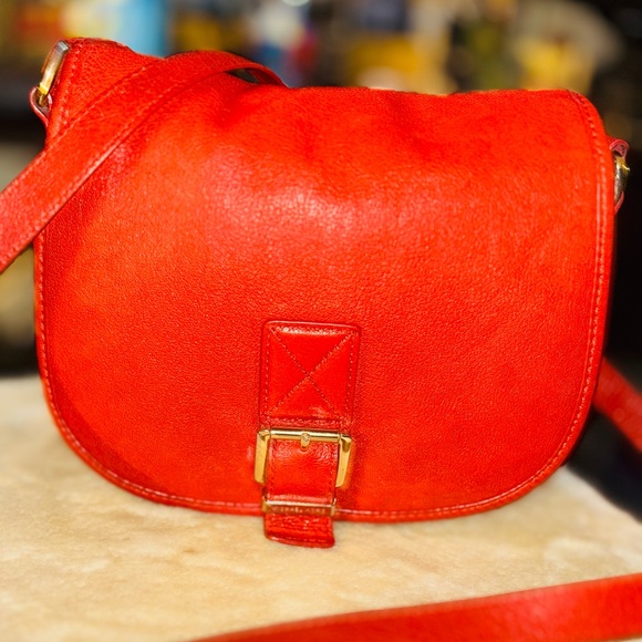 Micheal Kors messenger bag - Picture 1 of 6